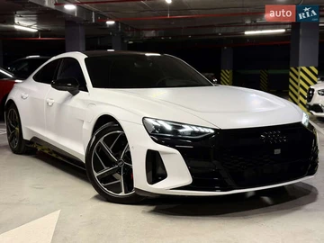 Авто Audi E-Tron Gt 2022 № 8016212