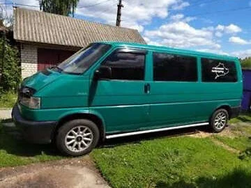 Авто Volkswagen Transporter 2000 № 8016425