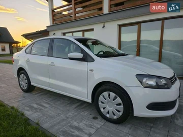 Авто Volkswagen Polo 2012 № 8016575