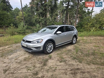 Авто Volkswagen Golf Alltrack 2016 № 8017047