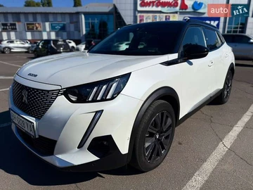 Авто Peugeot E-2008 2020 № 8017129