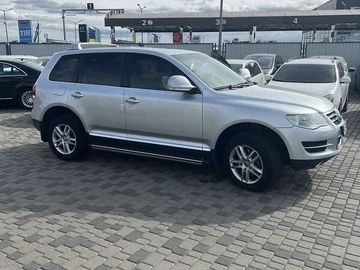 Авто Volkswagen Touareg 2008 № 8017139