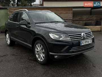 Авто Volkswagen Touareg 2015 № 8017148