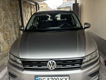 Авто Volkswagen Tiguan 2017 № 8017206