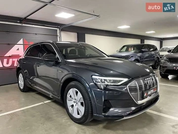 Авто Audi E-Tron 2020 № 8017324