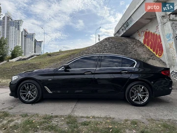 Авто BMW 5 Series 2017 № 8017343