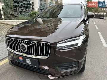 Авто Volvo Xc90 2021 № 8017359