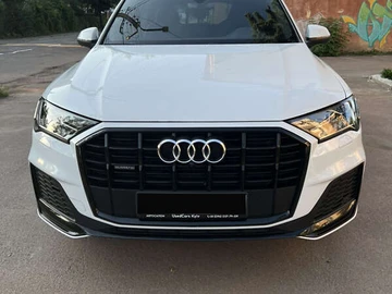 Авто Audi Q7 2020 № 8017369