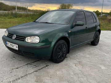 Авто Volkswagen Golf 1999 № 8017499