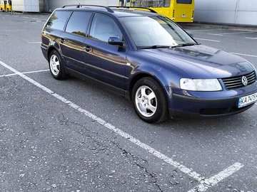Авто Volkswagen Passat 2000 № 8017515