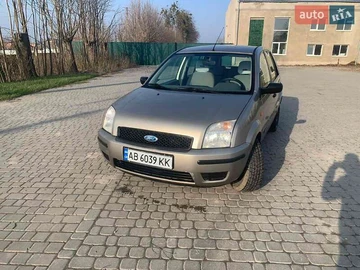Авто Ford Fusion 2004 № 8017683