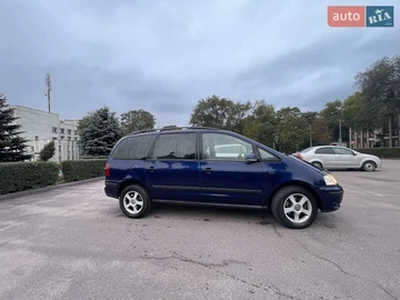 Авто Volkswagen Sharan 2008 № 8017748