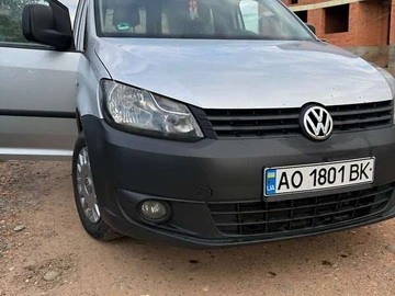 Авто Volkswagen Caddy 2012 № 8017751