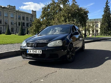 Авто Volkswagen Golf 2004 № 8017864
