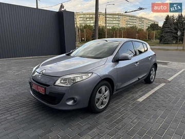 Авто Renault Megane 2009 № 8018014