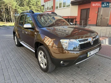 Авто Renault Duster 2010 № 8018040