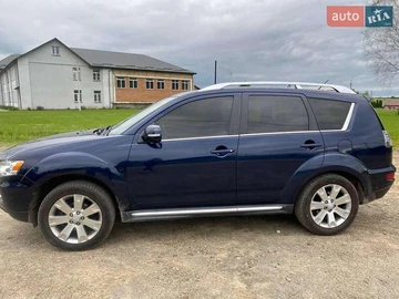 Авто Mitsubishi Outlander 2011 № 8018061