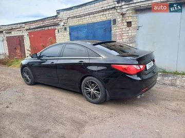 Авто Hyundai Sonata 2012 № 8018063