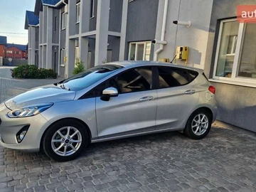 Авто Ford Fiesta 2017 № 8018190