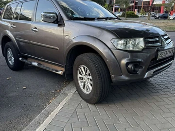 Авто Mitsubishi Pajero Sport 2013 № 8018367