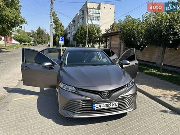 Авто Toyota Camry 2017 № 8018460