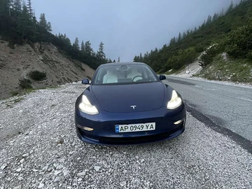 Авто Tesla Model 3 2021 № 8018531