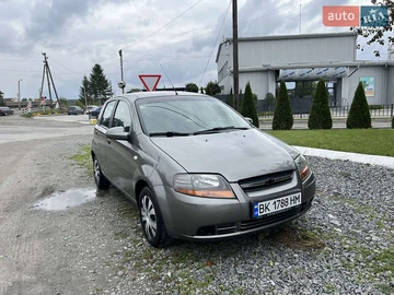 Авто Chevrolet Aveo 2006 № 8018624