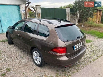 Авто Volkswagen Golf 2012 № 8018706