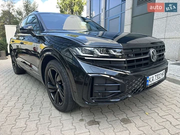 Авто Volkswagen Touareg 2024 № 8018844