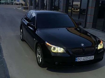 Авто BMW 5 Series 2003 № 8019284