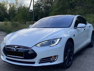 Авто Tesla Model S 2015 № 8019312