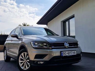 Авто Volkswagen Tiguan 2017 № 8019422