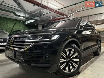 Авто Volkswagen Touareg 2025 № 8019555