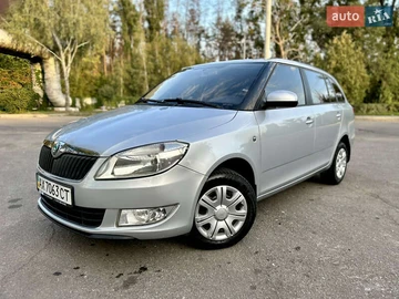Авто Skoda Fabia 2012 № 8019707