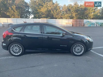 Авто Ford Focus 2013 № 8019714