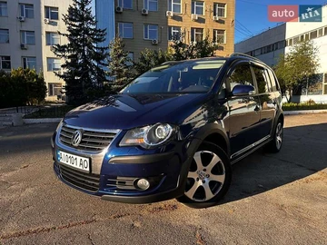 Авто Volkswagen Touran 2008 № 8019732