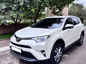 Авто Toyota Rav4 2016 № 8019797