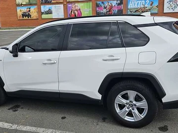 Авто Toyota Rav4 2020 № 8020012