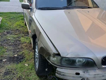 Авто BMW 5 Series 2000 № 8020132