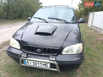 Авто KIA Carnival 2000 № 8020135