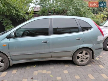 Авто Nissan Almera Tino 2002 № 8020141