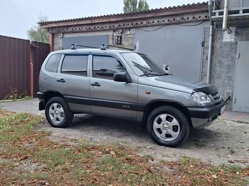 Авто Chevrolet Niva 2006 № 8020218