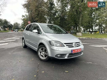 Авто Volkswagen Golf Plus 2008 № 8020231