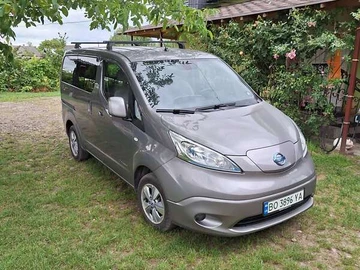 Авто Nissan E-Nv200 2014 № 8020408