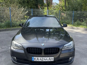 Авто BMW 5 Series 2012 № 8020575