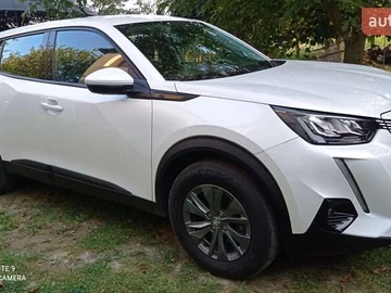 Авто Peugeot E-2008 2020 № 8020589