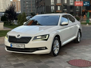 Авто Skoda Superb 2018 № 8020609