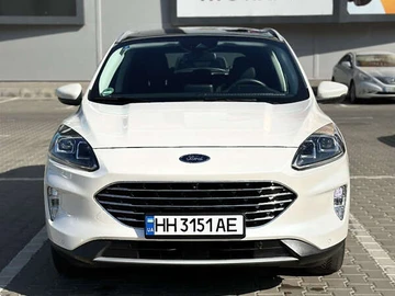 Авто Ford Kuga 2021 № 8020639
