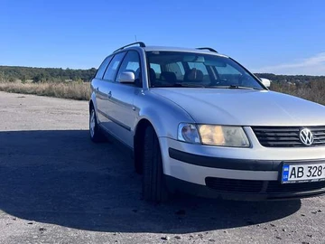 Авто Volkswagen Passat 1999 № 8020920
