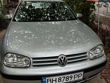 Авто Volkswagen Golf 2000 № 8020948